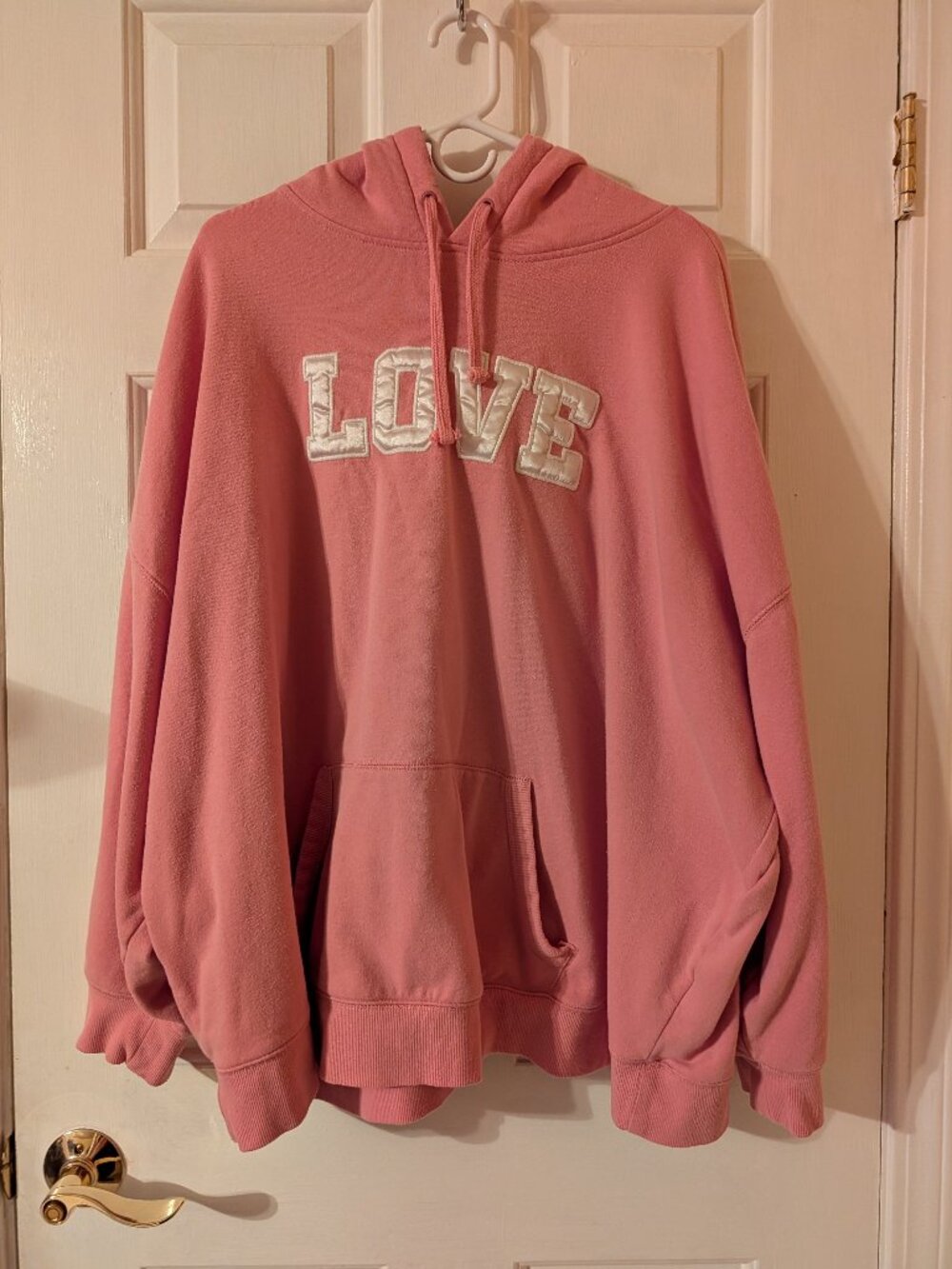 Torrid Pink Love Sweatshirt ~ 3/3X/22-24